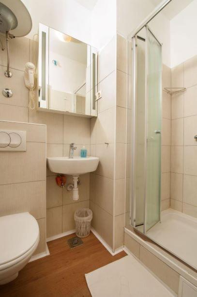 Centar 2 Private Room With Ensuite And Kitchenette Split Eksteriør billede