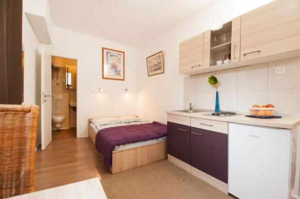 Centar 2 Private Room With Ensuite And Kitchenette Split Eksteriør billede
